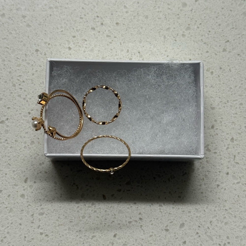 Elegant Gold-Tone Women's Ring Set